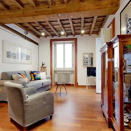 Apartment Ych-farnese Charme