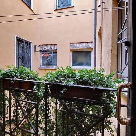 Ych-farnese Charme *