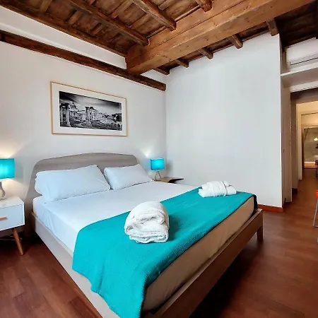 Ych-farnese Charme Rome